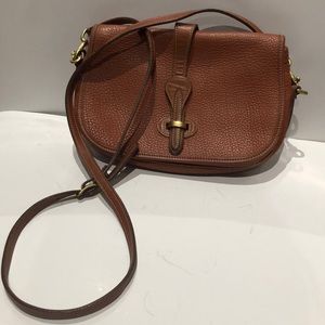 Dooney and Bourke tan leather shoulder bag